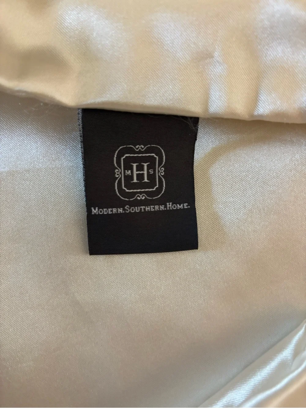 Silky Cream Satin Pillowcase - Luxury Bed Sheet